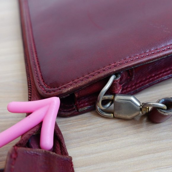 Vintage Celine Bag Leather Crossbody Shoulder Sling Purse Burgundy Weave RARE - Picture 12 of 16